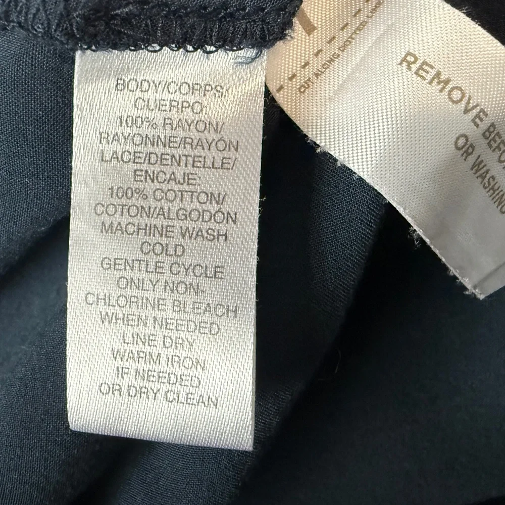 LOFT Women’s Top (Size XS) - Picture 10 of 10